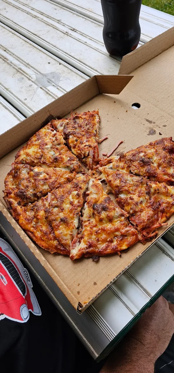 Meatlovers Pizza