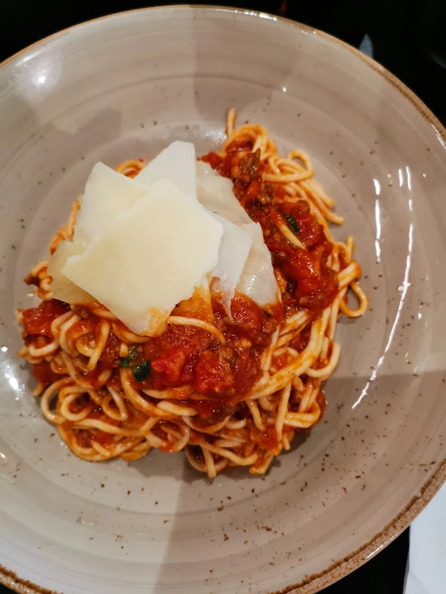 Spaghetti Bolognese, Cucina Plenty Valley