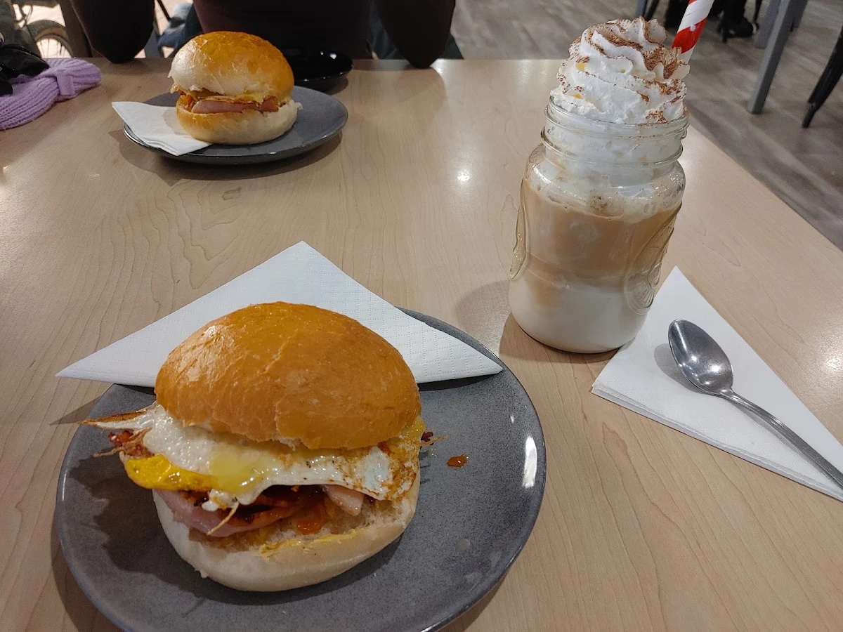 Bacon and Egg Roll