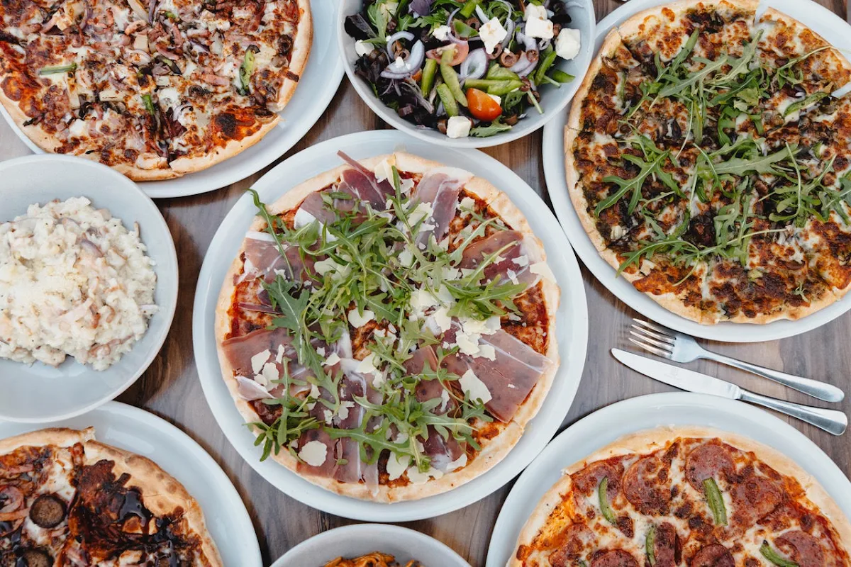 Highlights, Pizza in Paradise