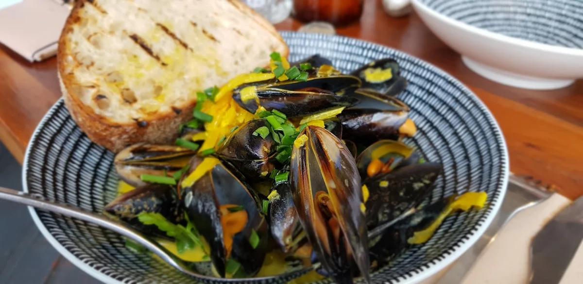 Black Mussels