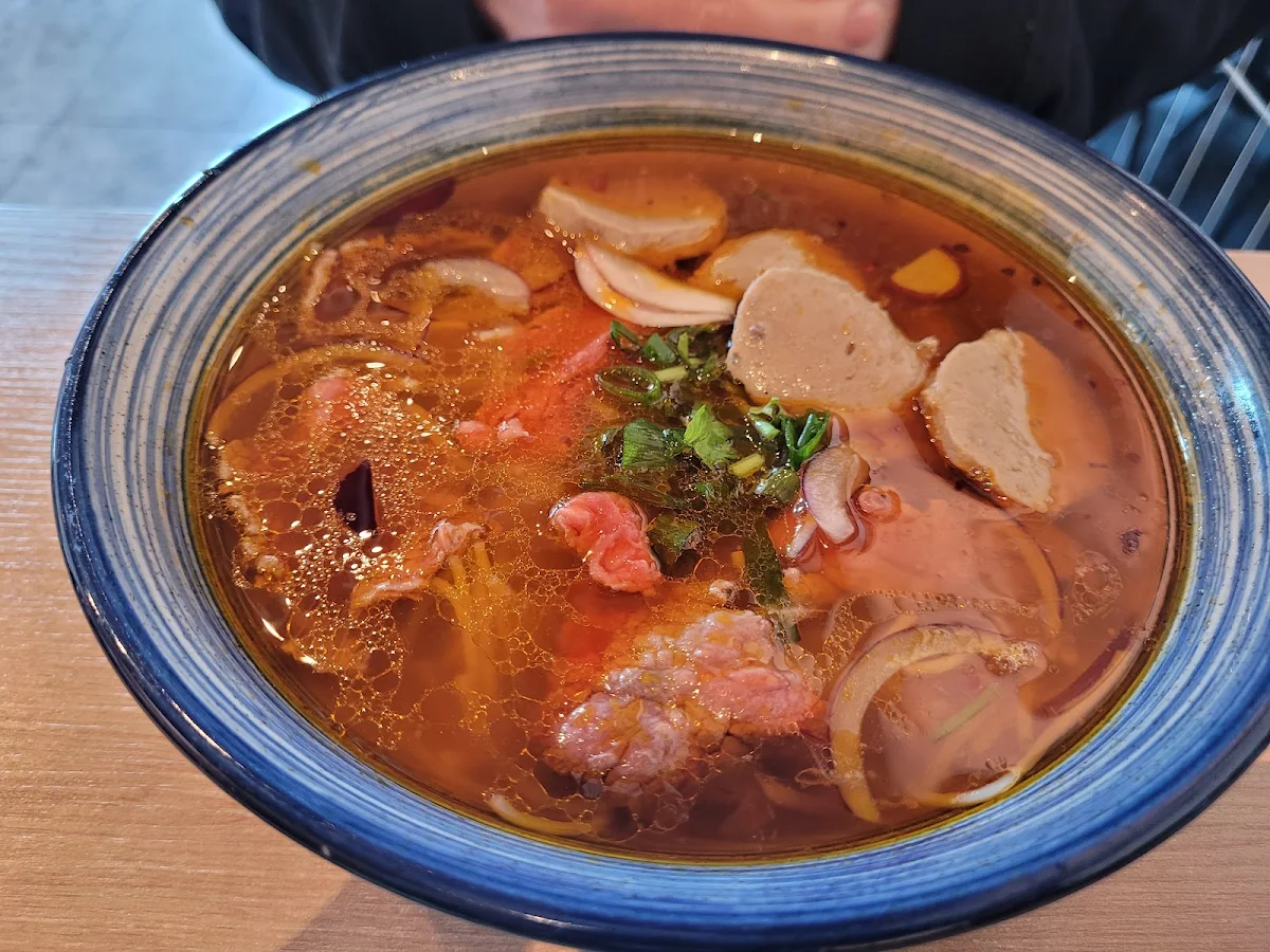 Spicy Slice Beef and Beef Balls Noodles Soup