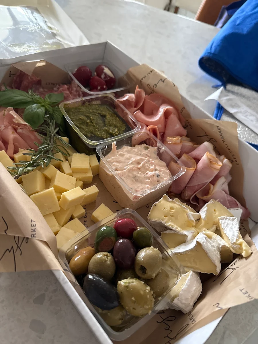 Highlights, BFresh - Cafe Market Deli