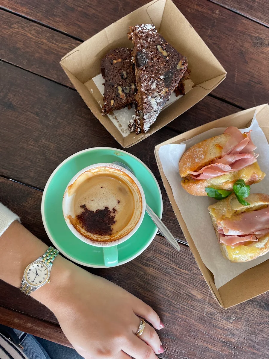 Highlights, BFresh - Cafe Market Deli