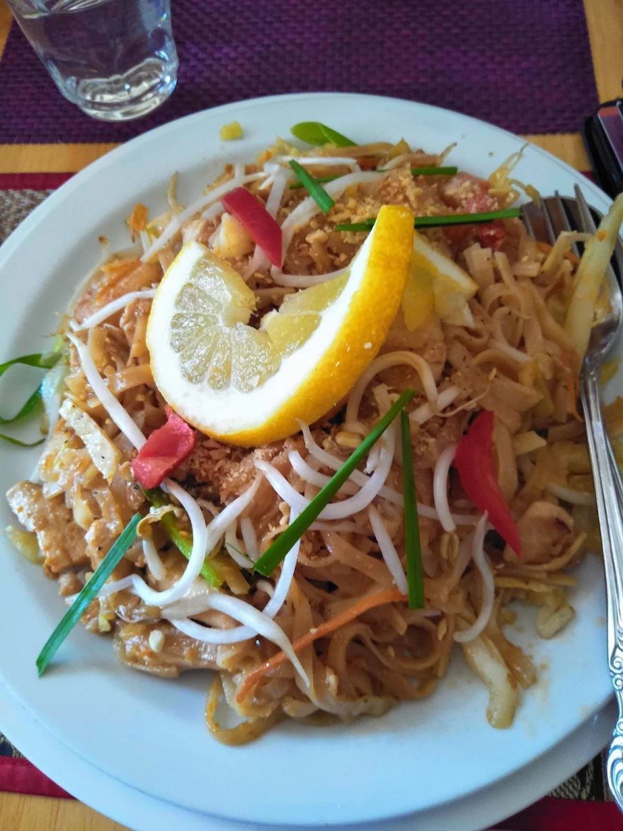Highlights, Maleeya's Thai Café Takeaways Fresh Thai Food
