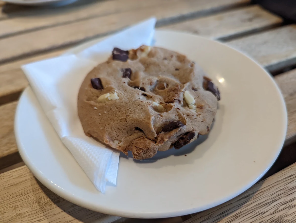 Chocolate Chip Cookie