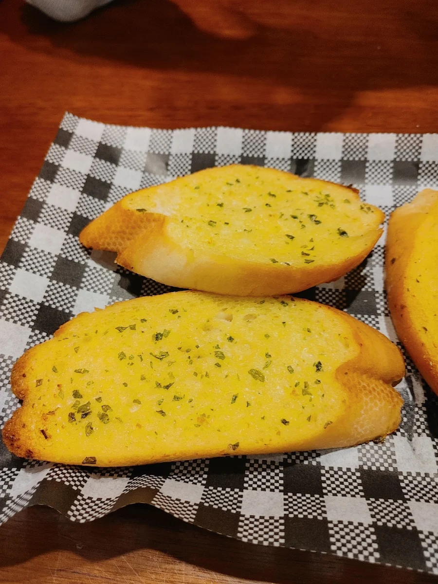 Garlic Bread, Ashley Hotel