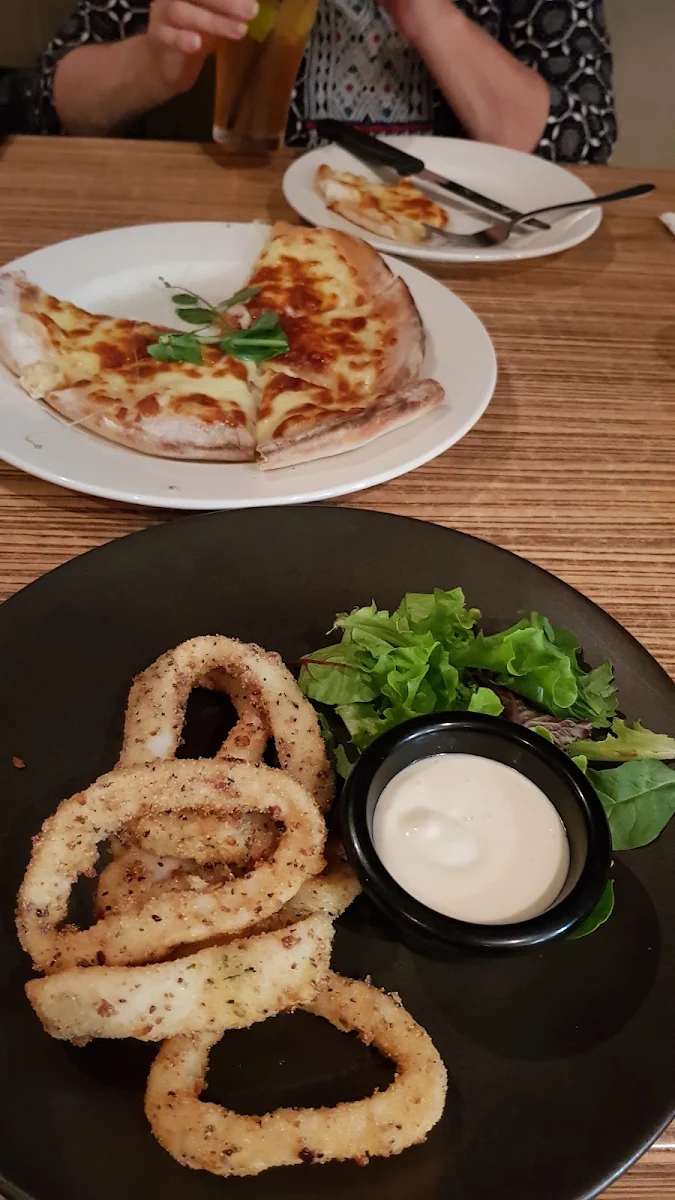 Squid, The Queens Hotel Gladstone