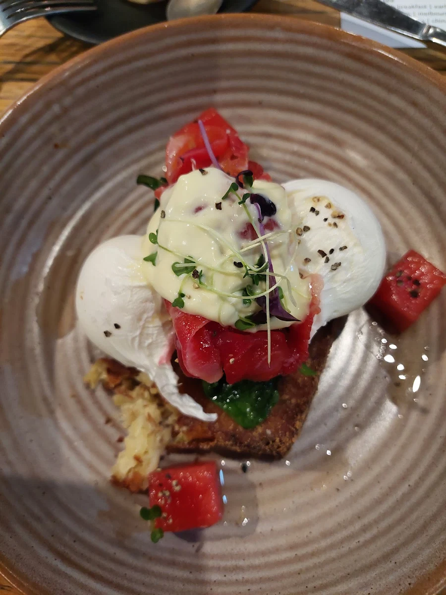 Beetroot Salmon, Inside Cafe