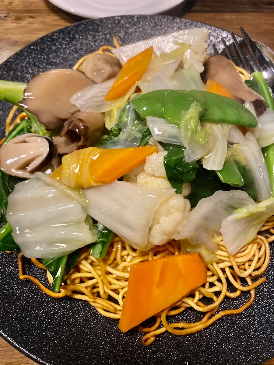 Cantonese Fried Noodles