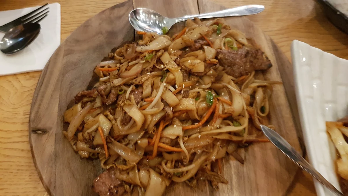 Beef or Chicken Rice Noodle