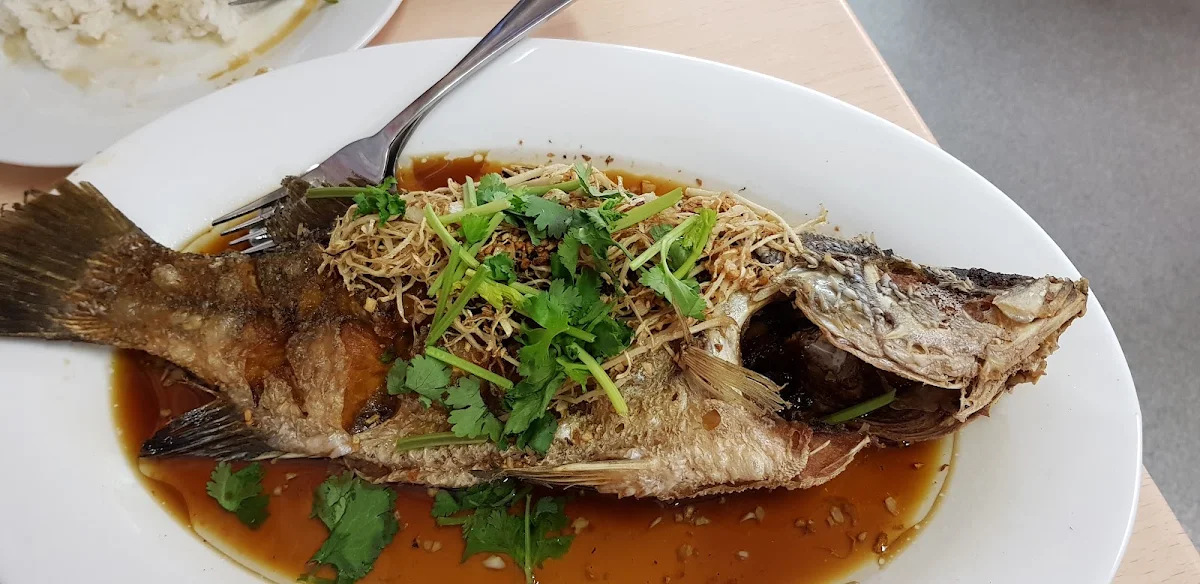 Deep Fried Whole Barramundi with Cantonese Sauce