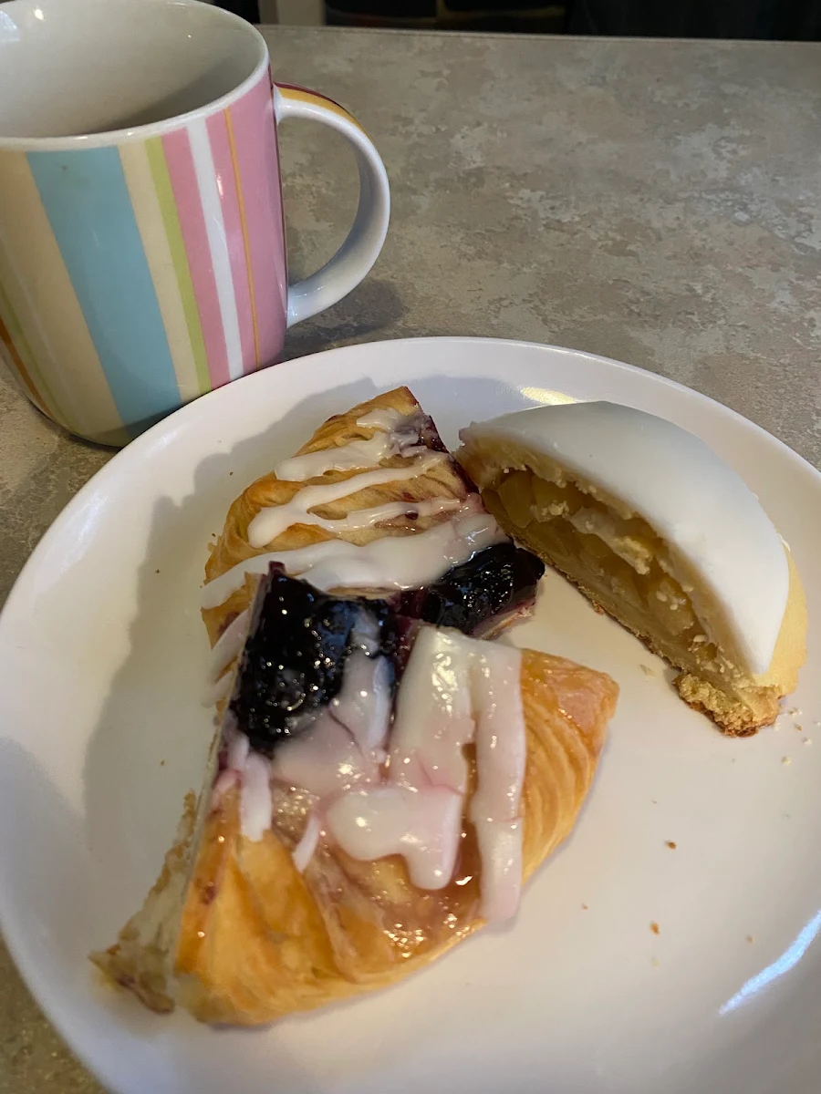 Highlights, Cockatoo Bakery