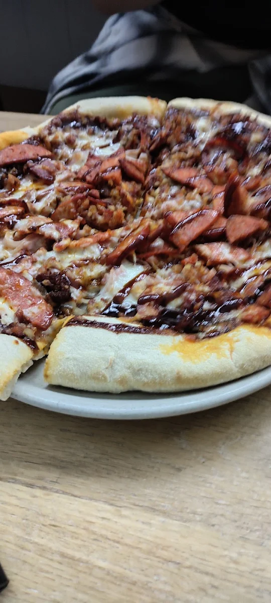 Meatosaurus Pizza
