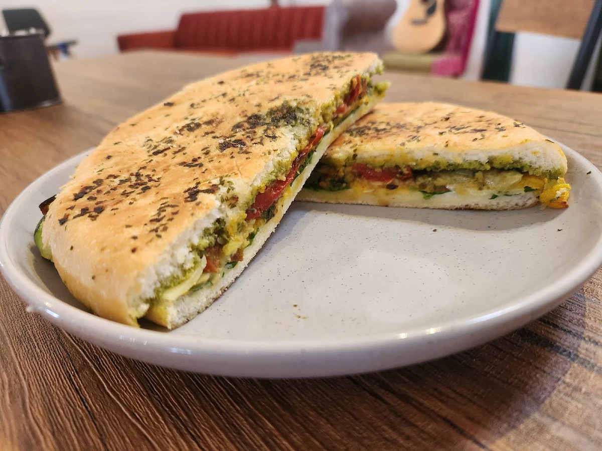 Highlights, Cafe Redesdale