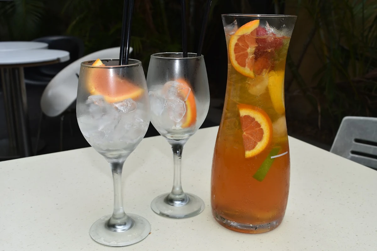Highlights, Engadine Tavern