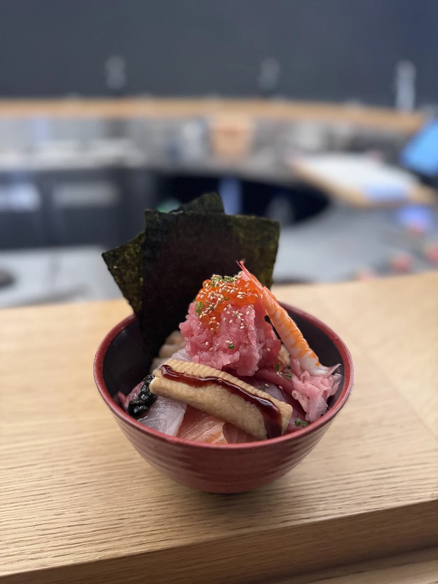 Chirashi Don, Nori Maki