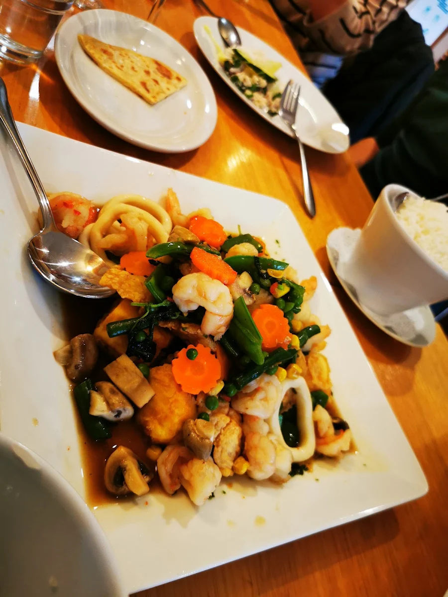 Highlights, Charntra Classic Thai Restaurant