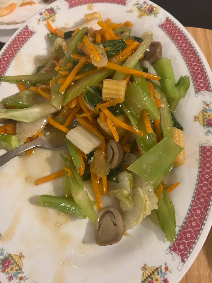 Highlights, Emperor's Garden Chinese Restaurant
