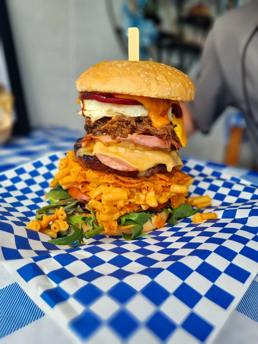 Highlights, sapphire smokehouse