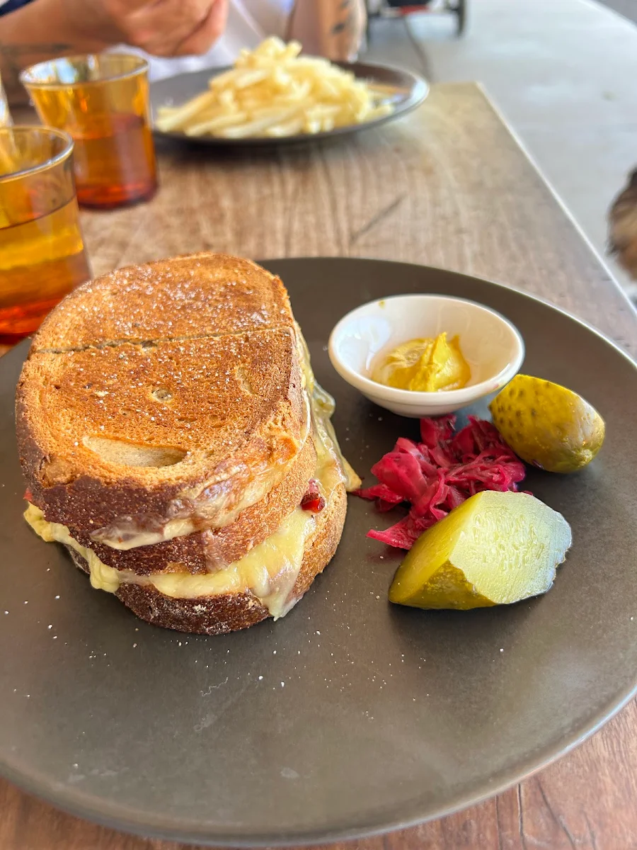 Reuben Sandwich, blackbird