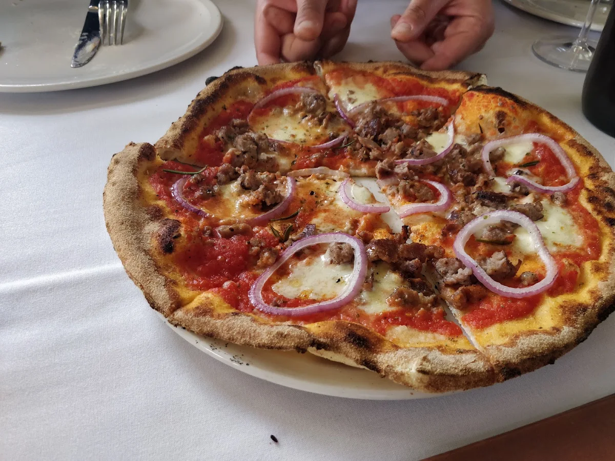 Pizza Con Nduja, Zonzo Estate Yarra Valley