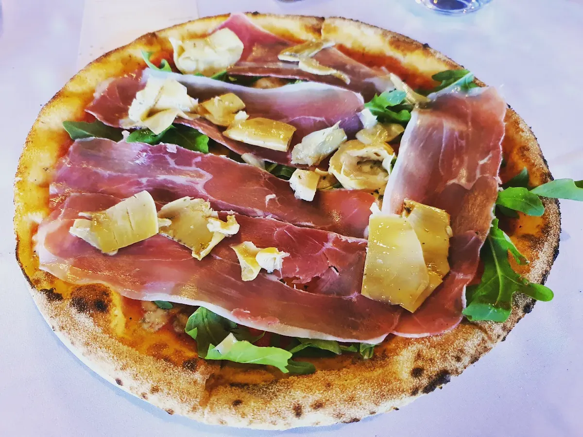 Pizza Con Prosciutto, Zonzo Estate Yarra Valley