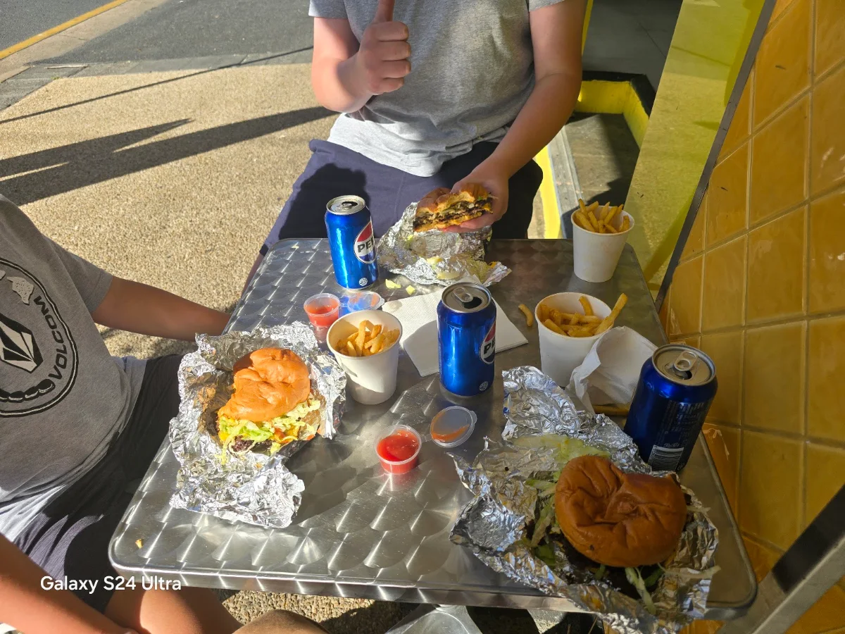Highlights, Big Sams American Burgers