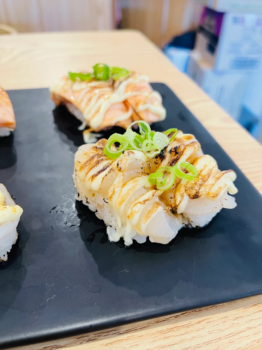 Highlights, Meeka Sushi
