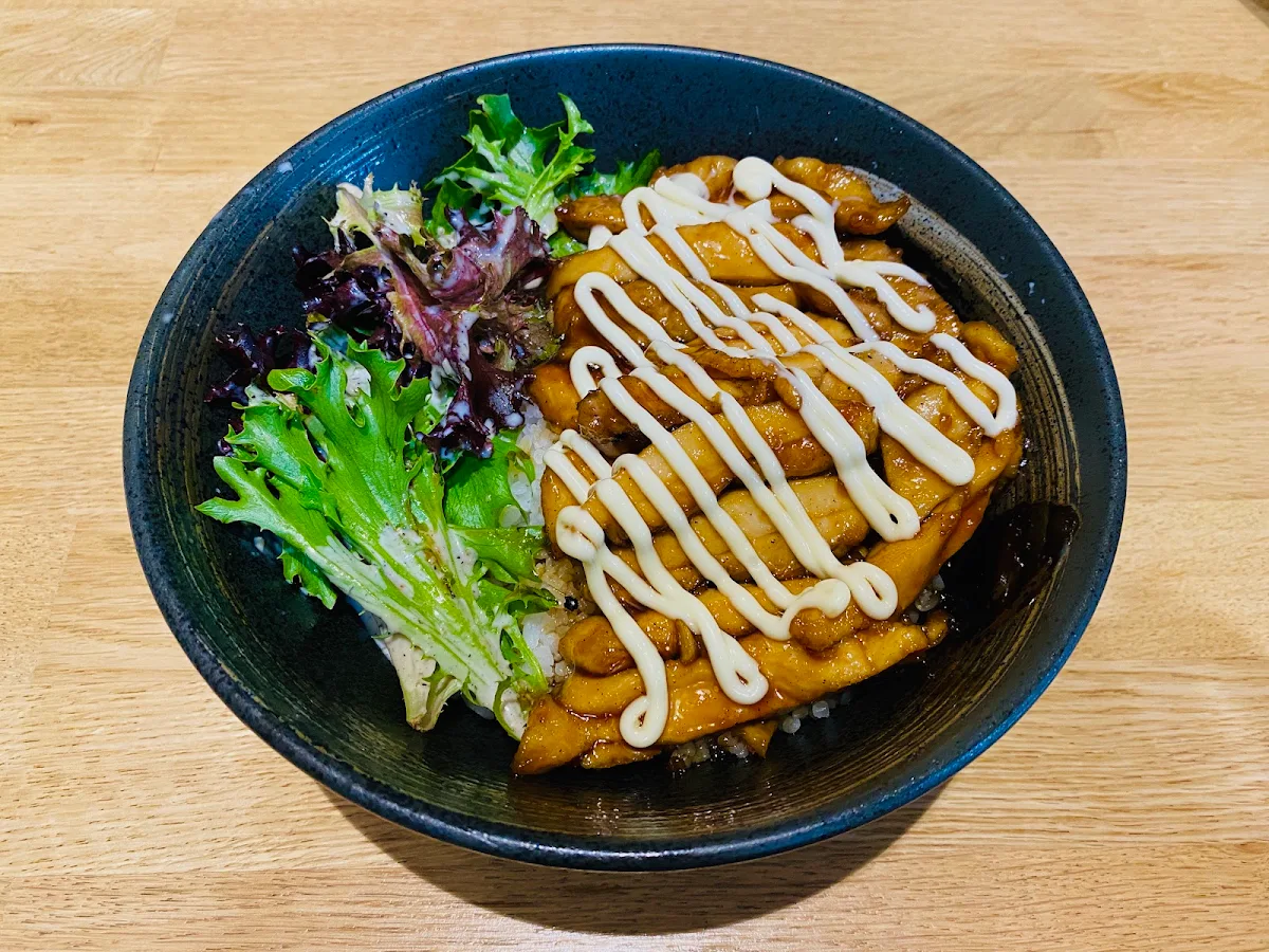 Highlights, Meeka Sushi