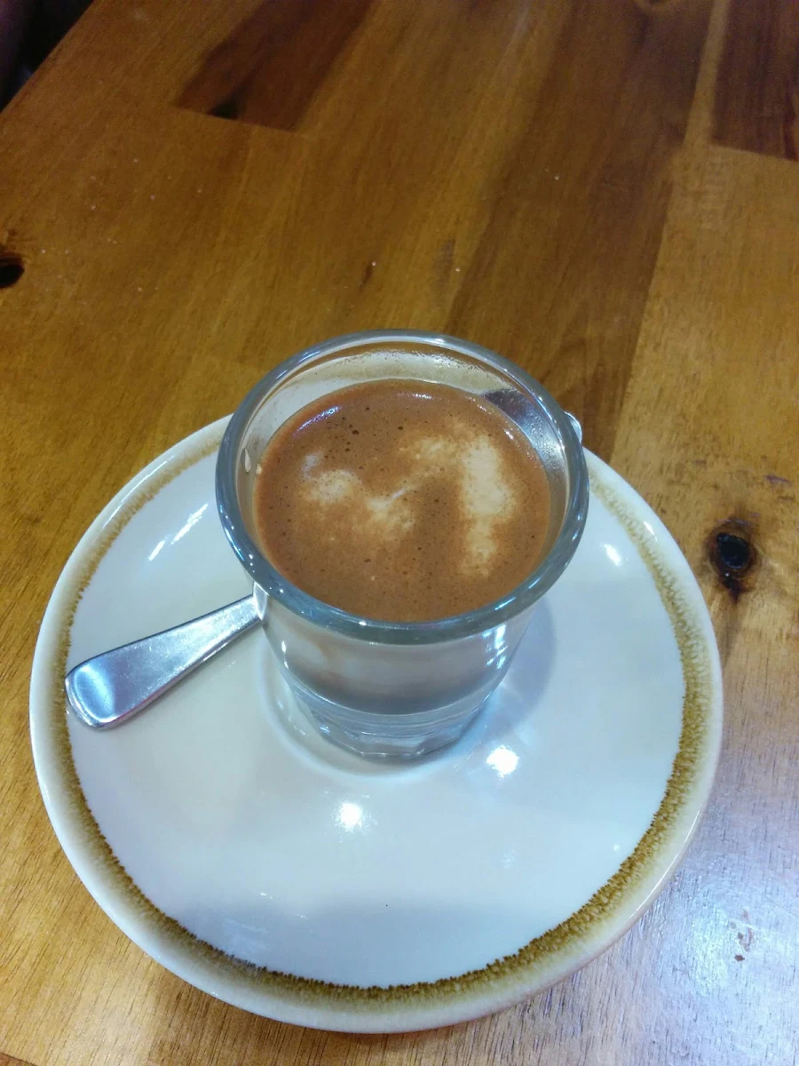 Macchiato, Big Red Cafe