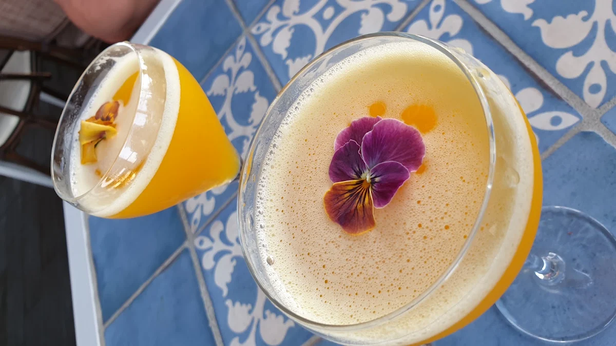 Mango, Frankie's Rooftop