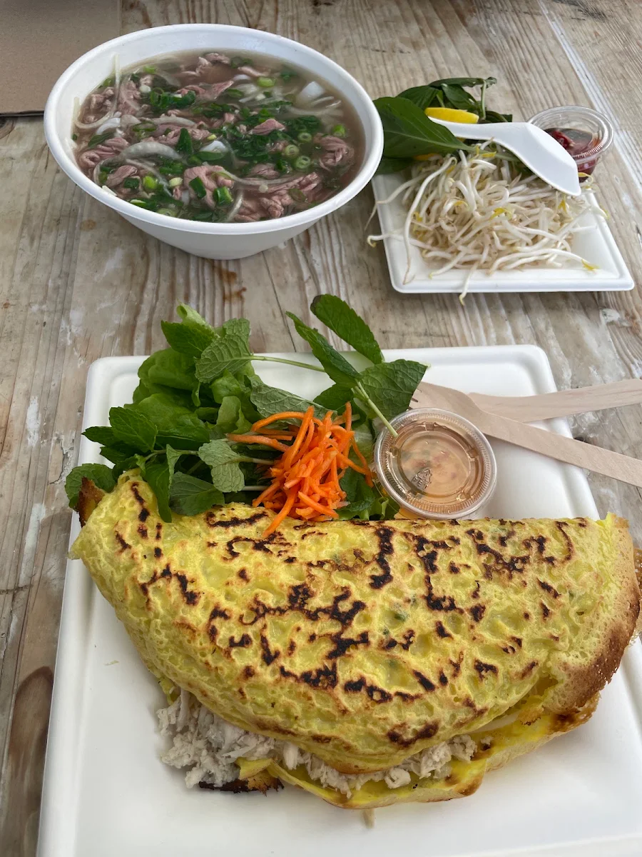 Highlights, Ms Pho Canteen