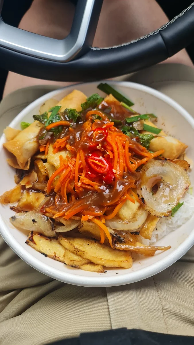 Highlights, Ms Pho Canteen
