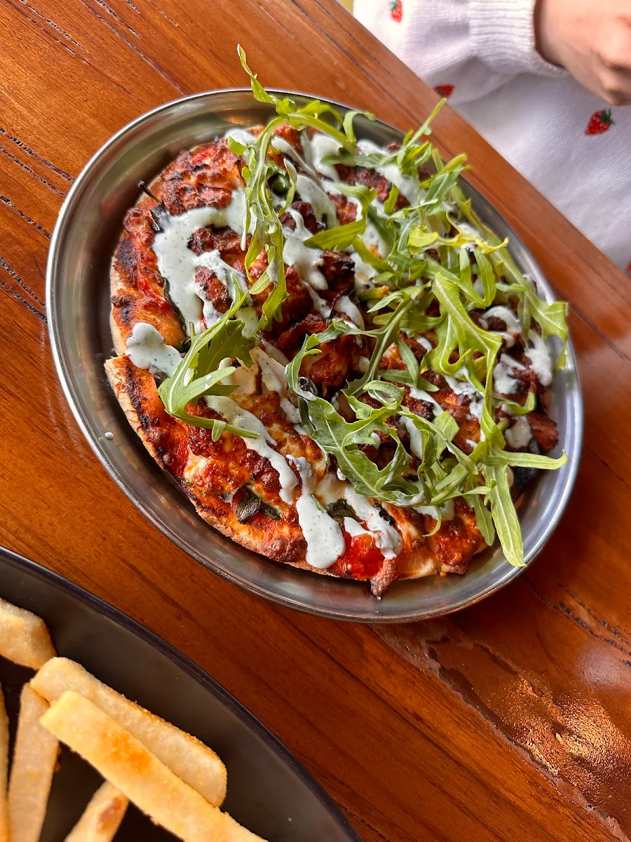 Tandoori Chicken Pizza