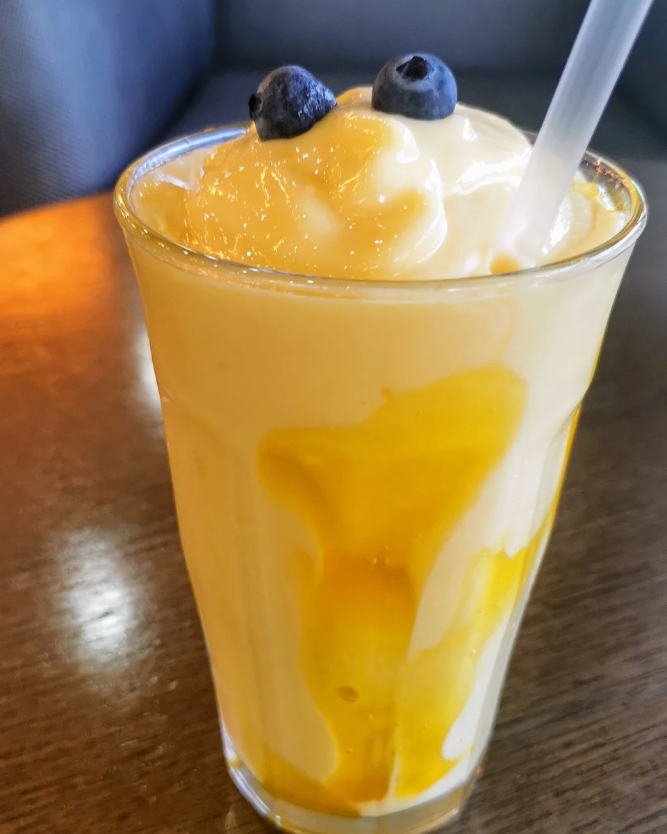 Mango Smooth, Grain'd Cafe