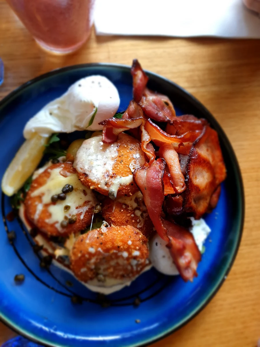 The Corner Stack, Nundah Corner Cafe & Bistro