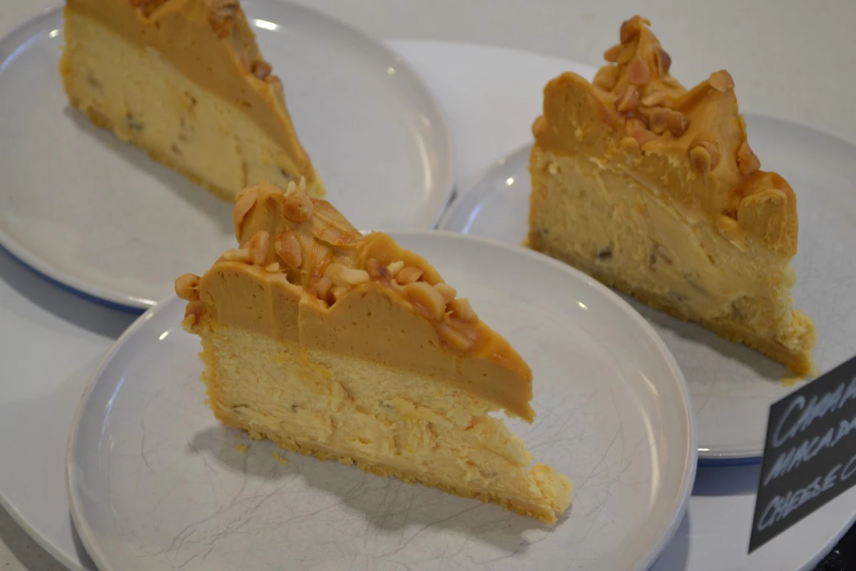 Caramel Macadamia Cheese Cake, Beetle Cafe