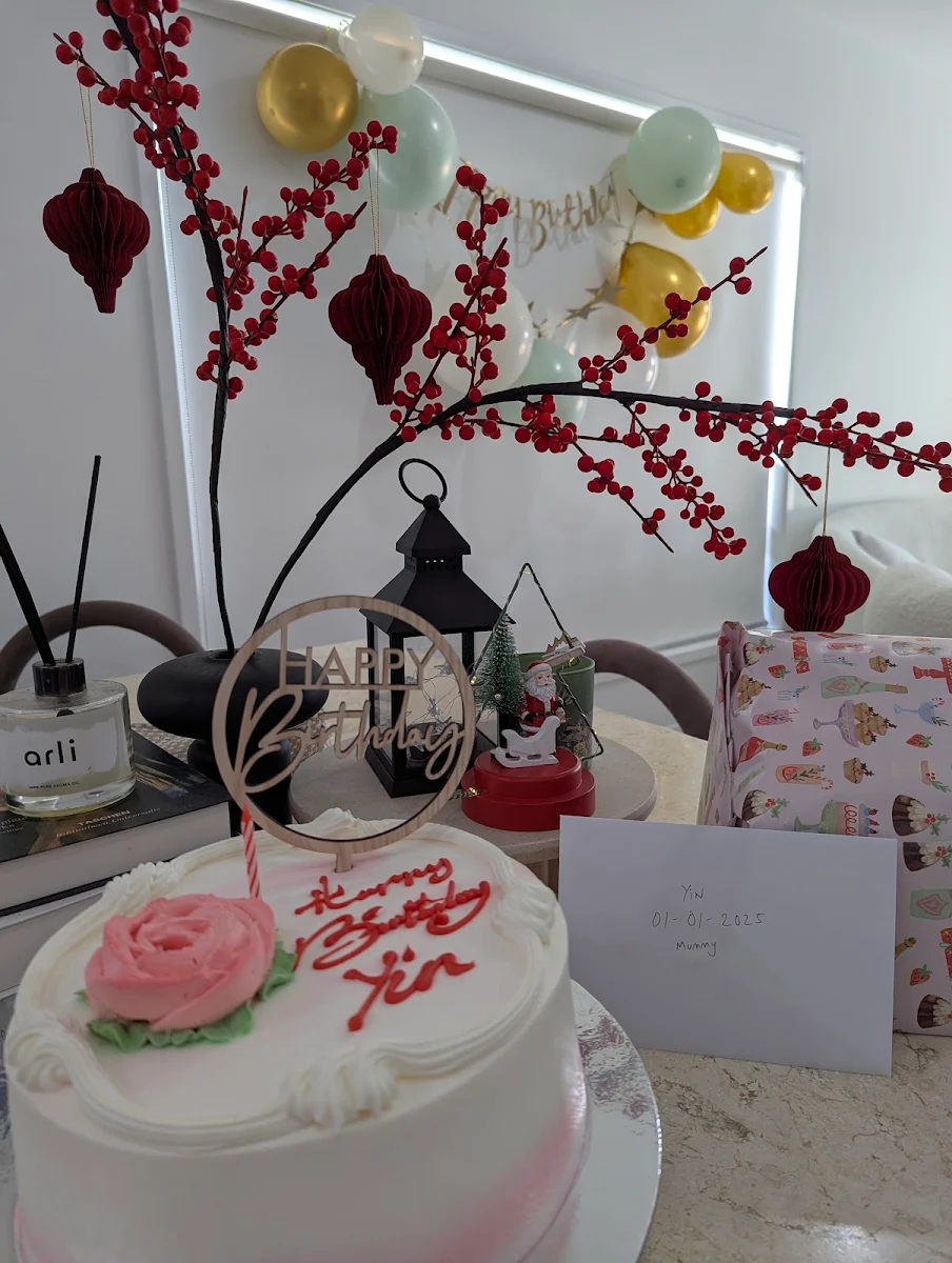 Highlights, HS CAKES FOOTSCRAY