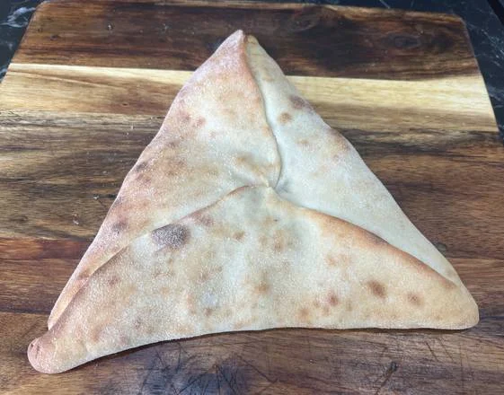 Spinach Triangle, Manoush w Saj