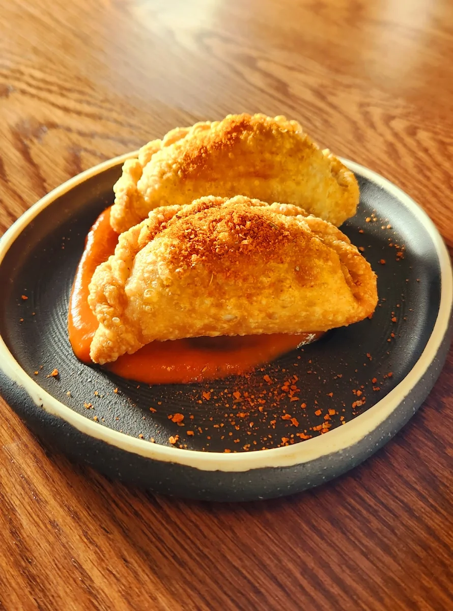 Apanadas, TOTE Bar & Dining