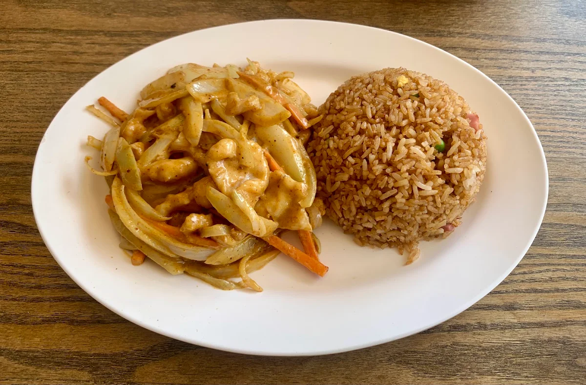 Highlights, D & J's Kitchen Chinese Resturaunt