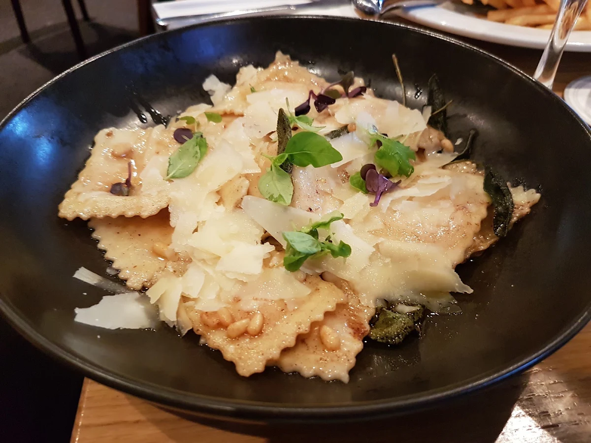 Ravioli, Royal Oak Hotel