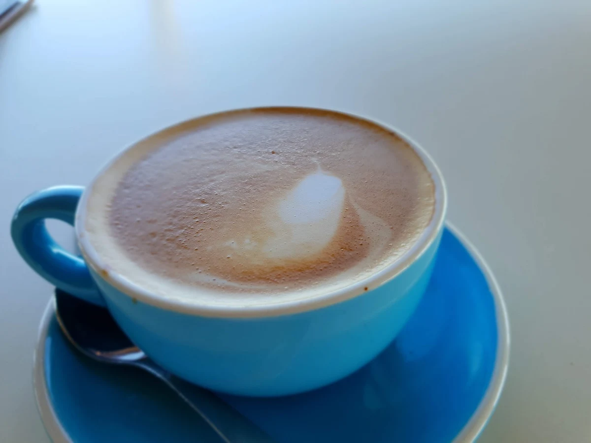 Flat White, Oceans Restaurant
