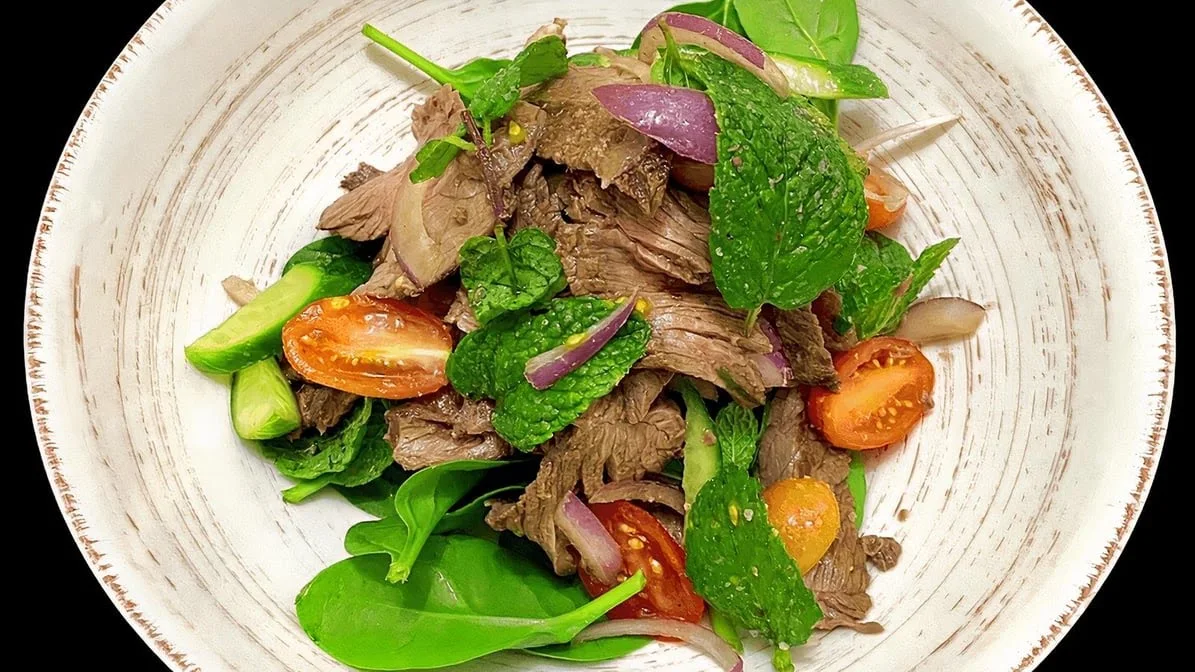 Highlights, Ashwood Thai Cafe