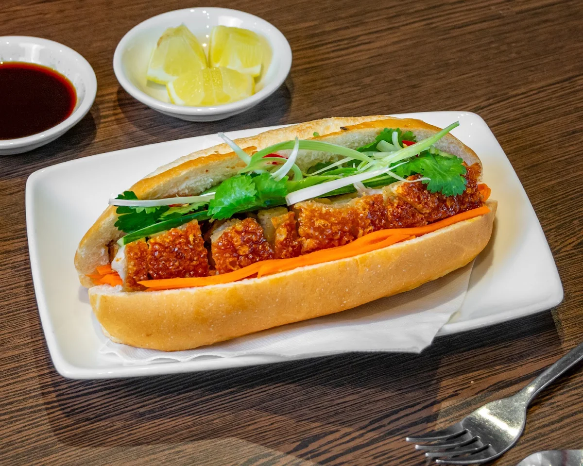 Banh Mi Nem