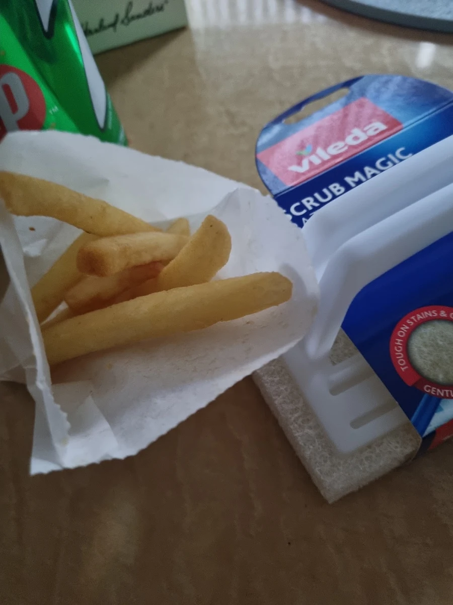 Chips, KFC Wetherill Park (Outside)