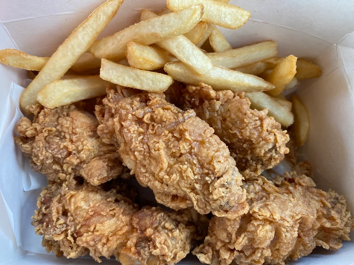 Highlights, KFC Wetherill Park (Outside)