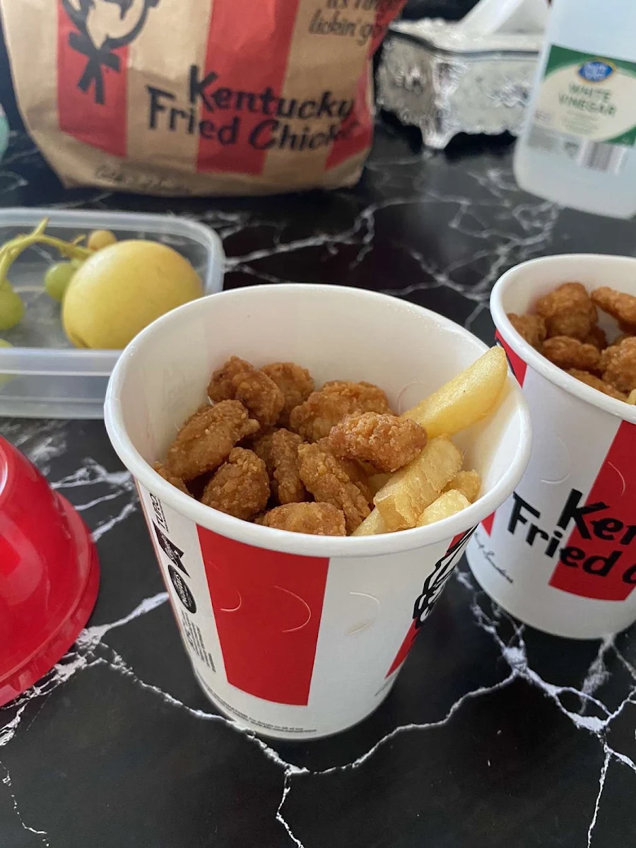 Highlights, KFC Wetherill Park (Outside)