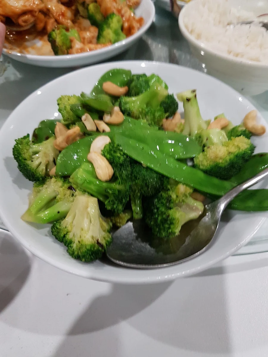 Broccoli in Garlic Sauce